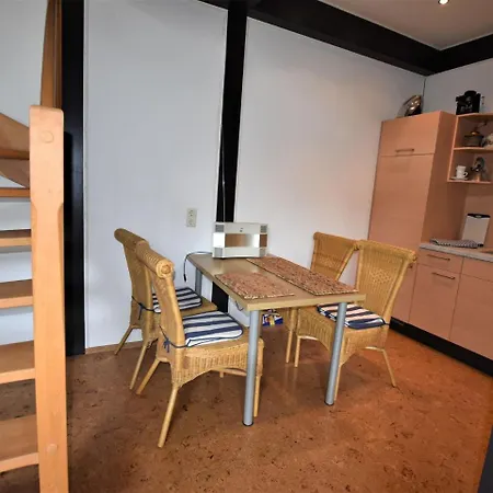 Garten-ferienwohnung In Laendlicher Idylle 아파트