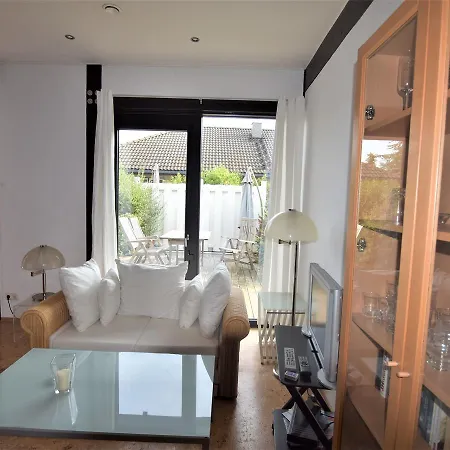아파트 Garten-ferienwohnung In Laendlicher Idylle Stove